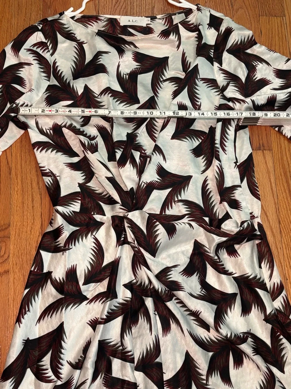 A.L.C. Freya 100% Silk Twist Front Mini Dress Cocktail Long Sleeve Size 10